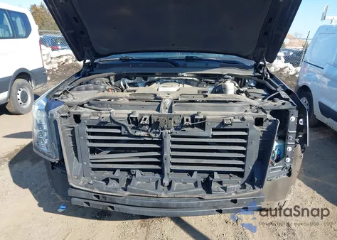 2016 Cadillac Escalade Esv Premium Collection z USA, uszkodzony, nr VIN 1GYS4JKJ6GR156679